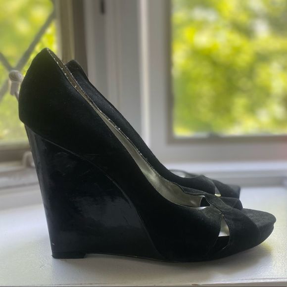 Classy, Sexy, Professional Jessica Simpson Peep Toe Wedges, Black, Size 7! ๐ โจ - Picture 3 of 11